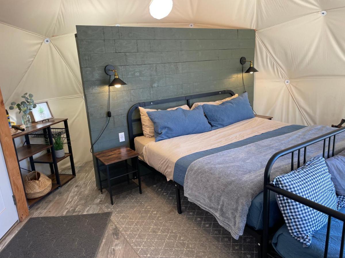Hotel Blue Mountain Domes - The Wow Experience Monticello Exterior foto