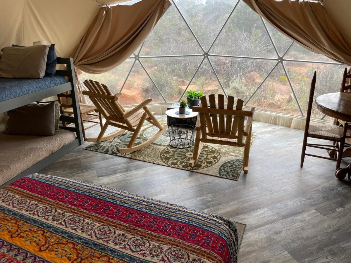 Hotel Blue Mountain Domes - The Wow Experience Monticello Exterior foto